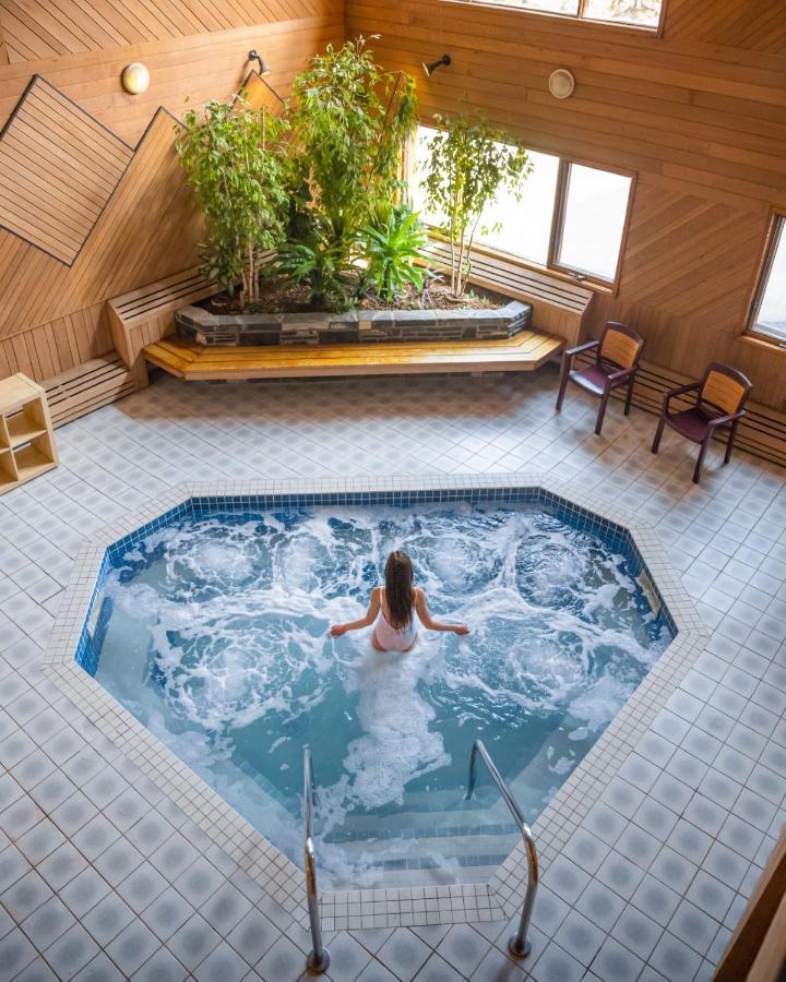 Hotel Mountaineer