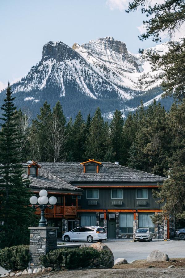Mountaineer Lake Louise